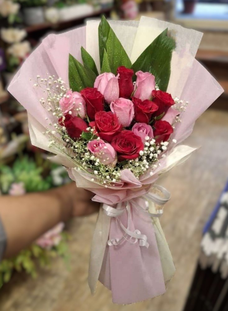 Glorious Red & Pink Roses Bouquet